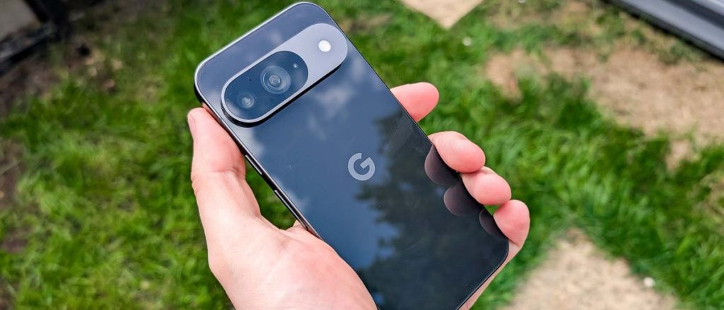 Thinking of Buying a Google Pixel? Here’s What You Should Know First